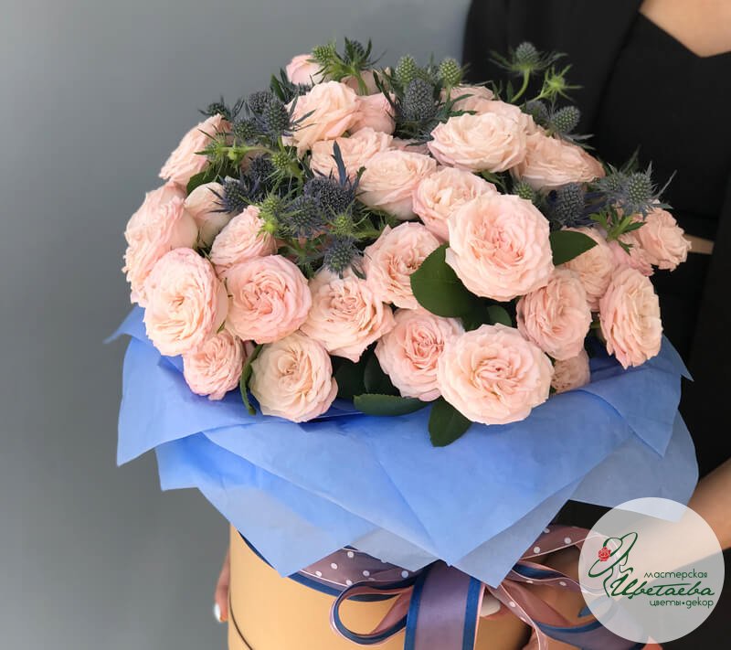 Шляпная коробочка с розами БОМБАстик PREMIUM