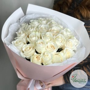 Букет из 25 белых роз Букет из 25 белых роз